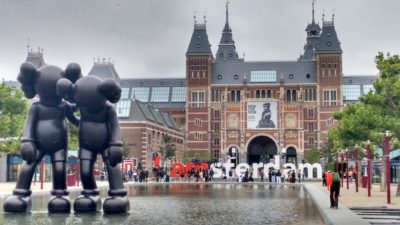 Hollanda’ya ırkçılık tepkisi Avrupa ülkesi Hollanda'da geçtiğimiz gün yaşanan ırkçılık olayı tüm dünyadan