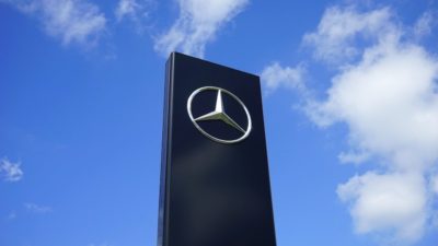 Alman otomotiv devinden flaş karar Alman otomotiv devi, üretimi azaltma kararı aldı.