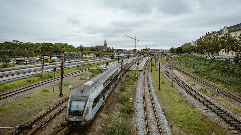 İran'da meydana gelen tren kazasında 15 kişi öldü.